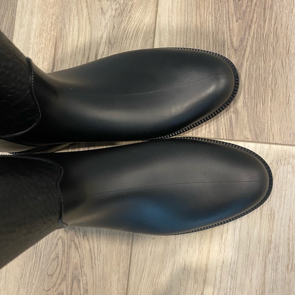 Calvin Klein collection rain boots sz 40 - Picture 4 of 5